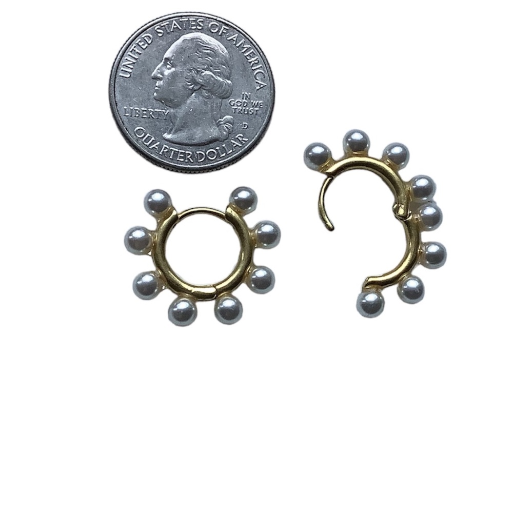 J Crew pearl and gold huggie hoops